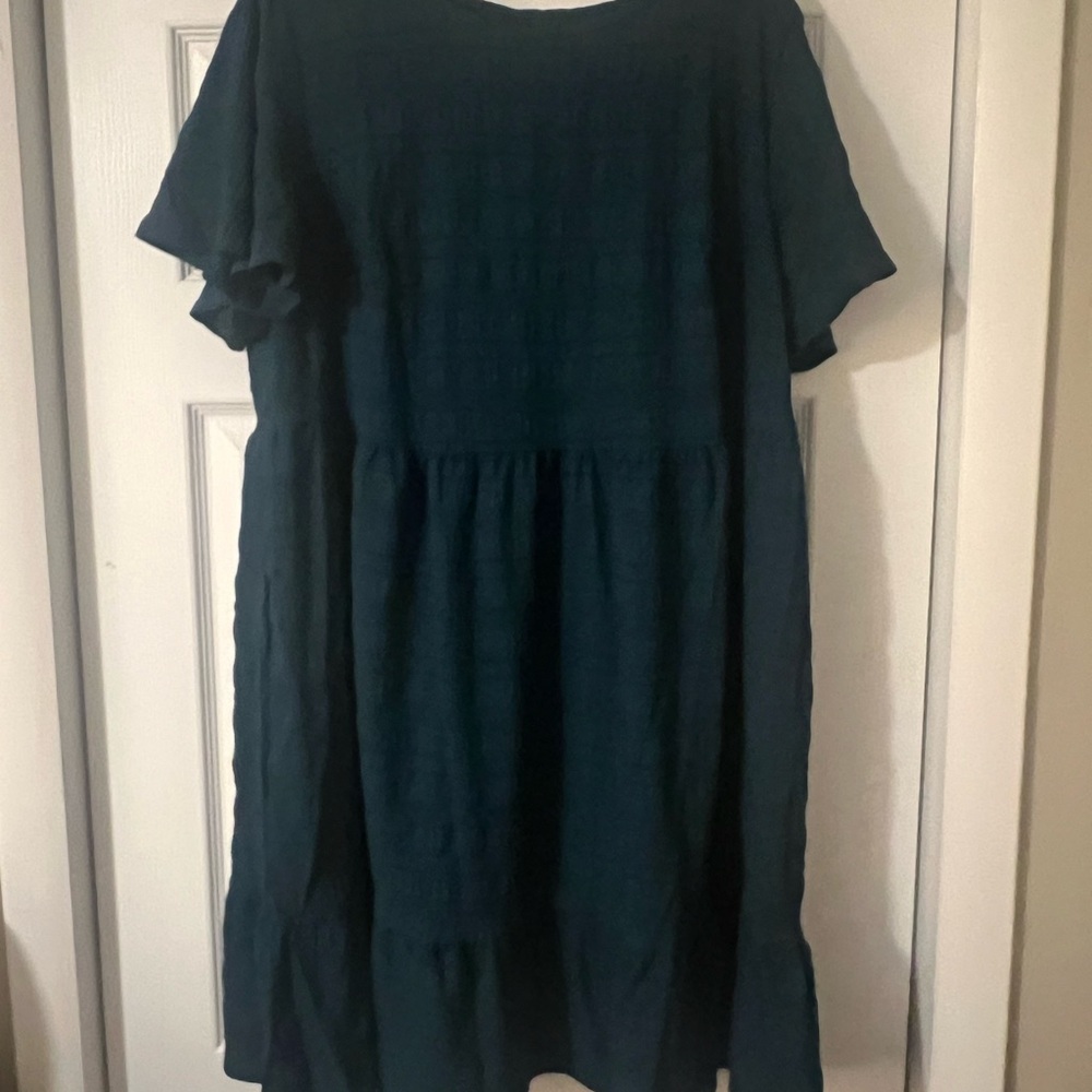SHEIN Green Midi Sundress with Crew Neck and Short Sleeves